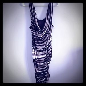 Stretchy print dress